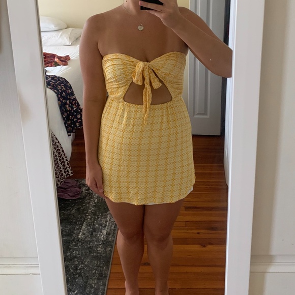 Skylar + Madison Tie Dress - Picture 4 of 5